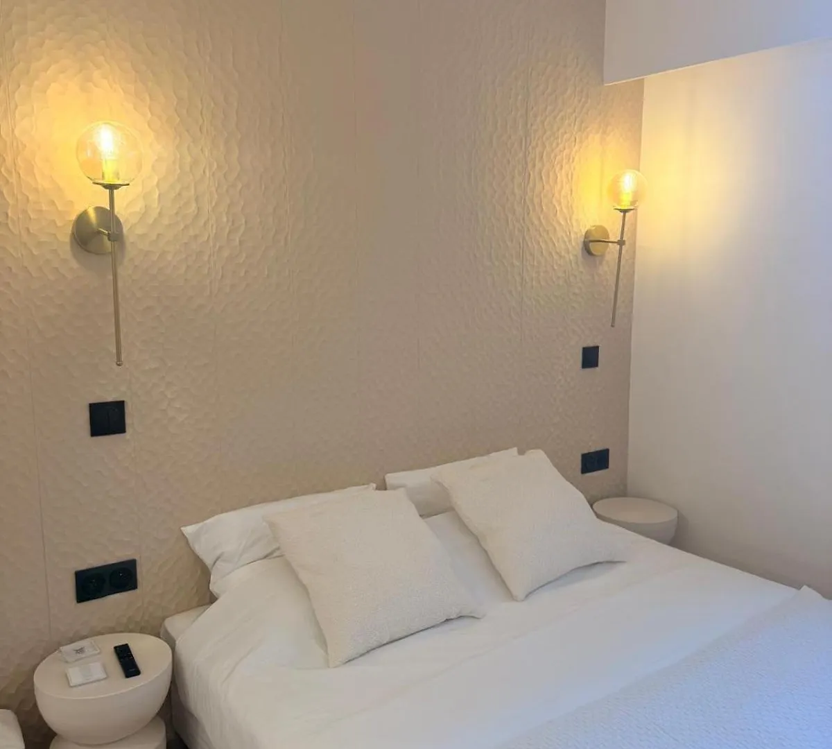 Luxury 2 Bedrooms Center Of Cannes - Croisette Apartment
